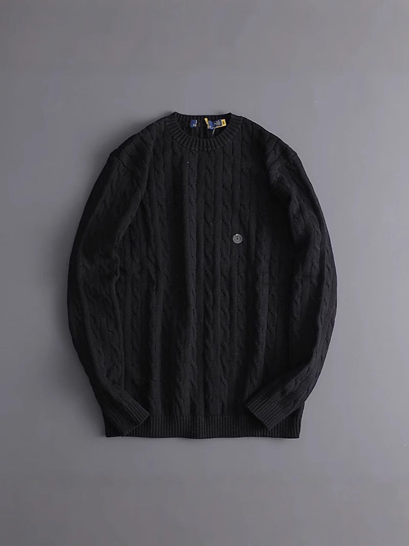 BELNAY Crest Cable Sweater