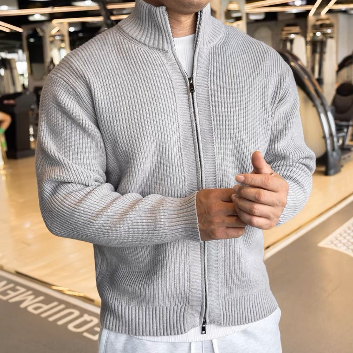 BELNAY Curved Hem Zip Cardigan