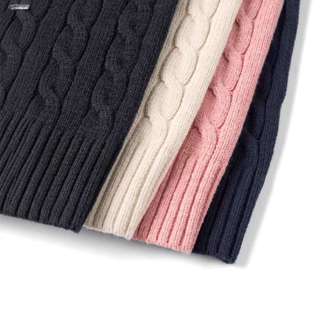 BELNAY Cable Crew Neck Sweater