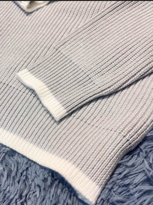 BELNAY Cropped Crew Neck Sweater