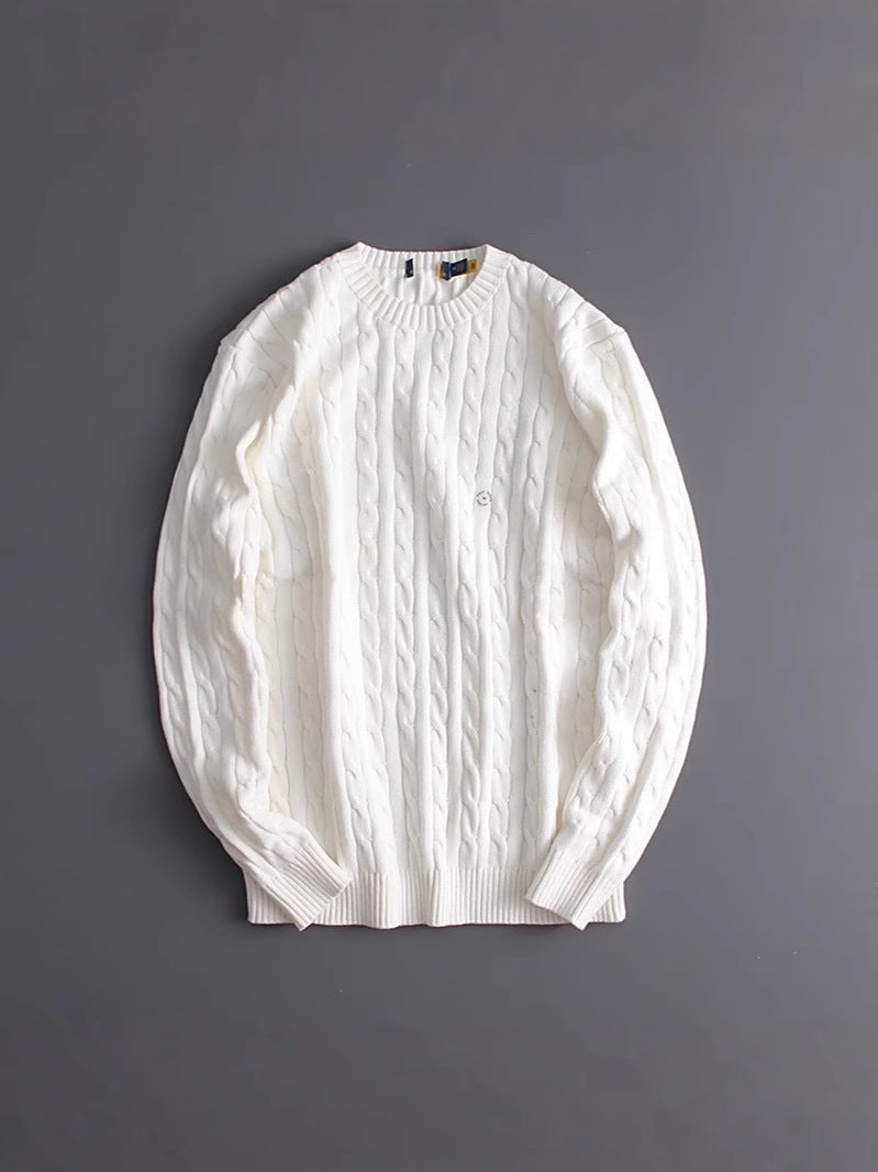 BELNAY Crest Cable Sweater